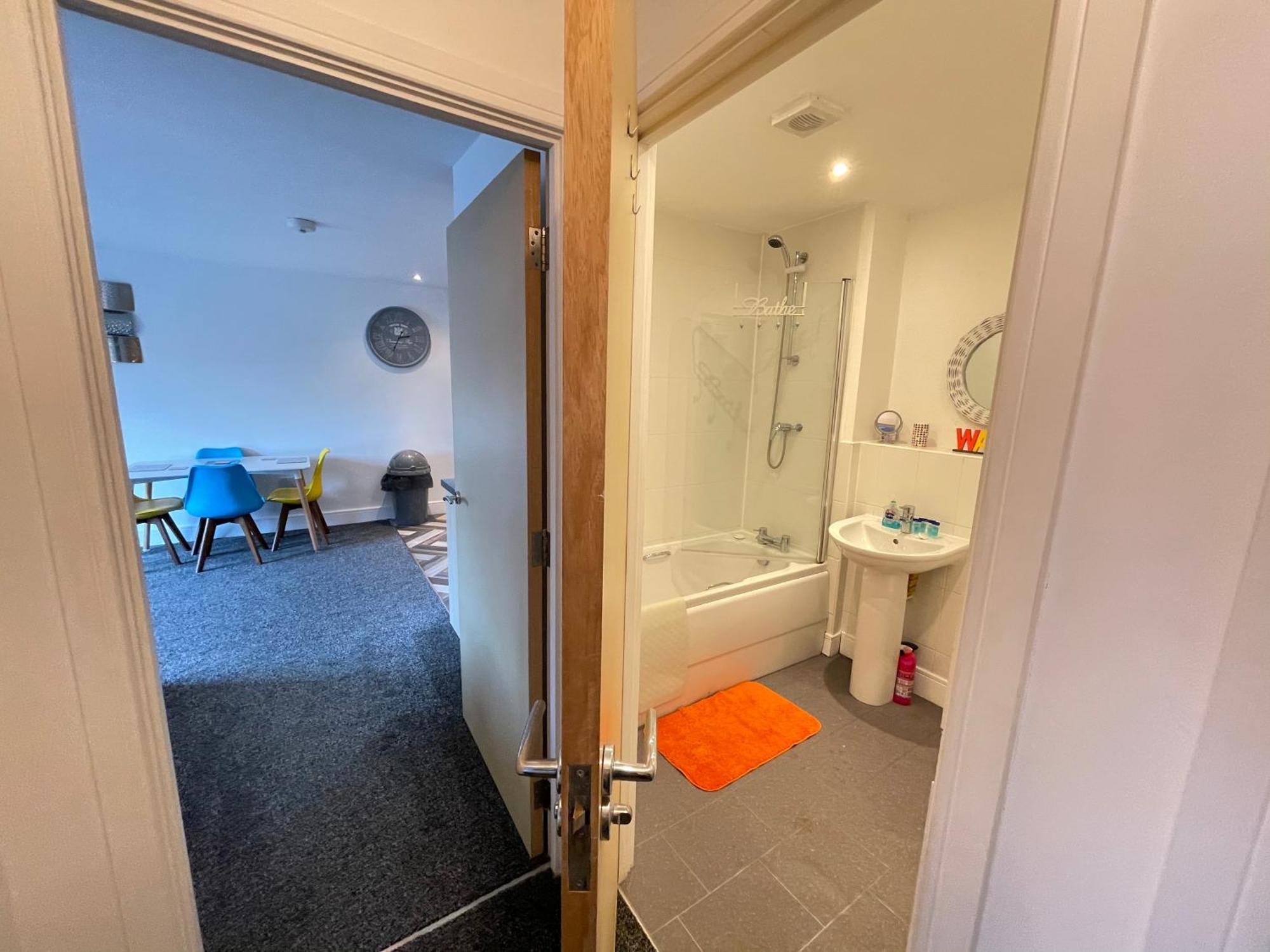 Grand Central Apartments Derby Rom bilde