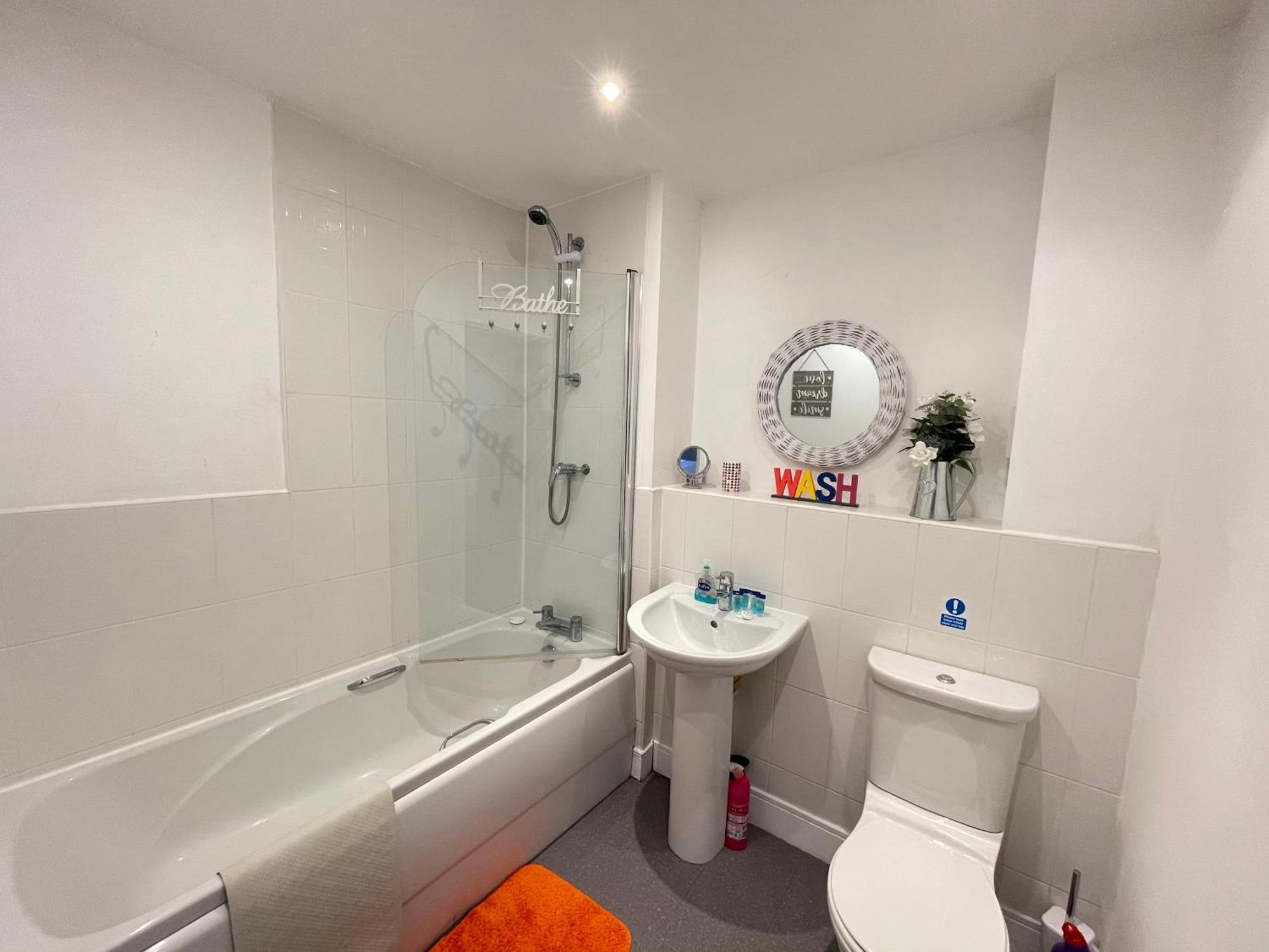Grand Central Apartments Derby Rom bilde